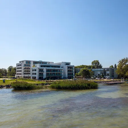 Apartament Lakeview *